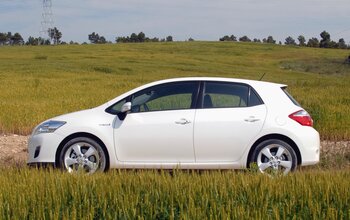 Toyota Auris (2006 - 2012) - Zijkant