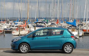 Toyota Yaris (2011 - 2020) - Zijkant