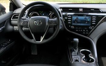 Toyota Camry - Interieur