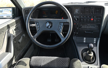 Opel Monza - Interieur