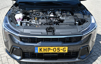 Kia K4 SportsWagon - Motor