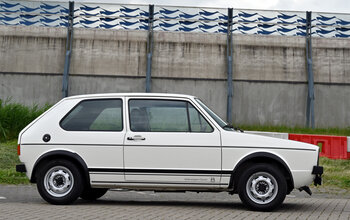 Volkswagen Golf I - Zijkant