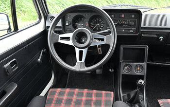 Volkswagen Golf I - Interieur