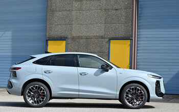 Audi Q3 Sportback - Zijkant