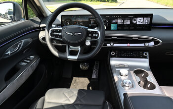 Genesis GV70 - Dashboard