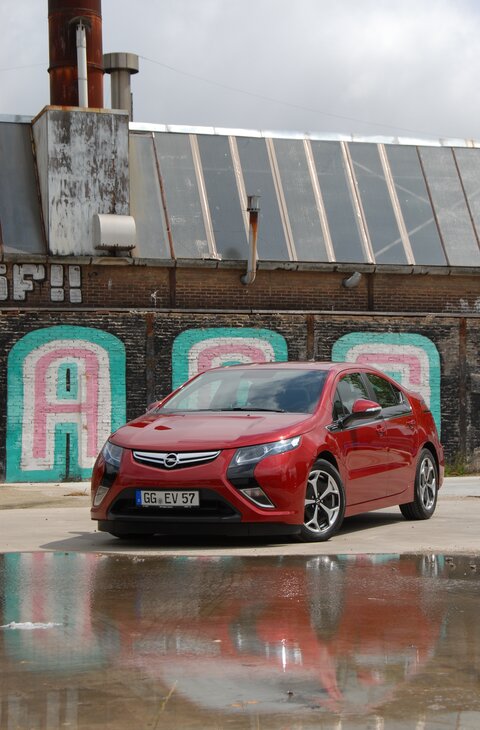 Opel Ampera