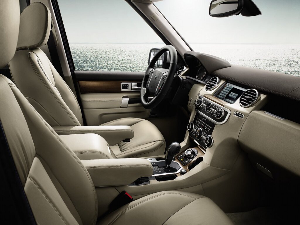 Land Rover Discovery 4