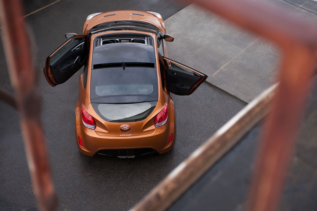 Hyundai Veloster