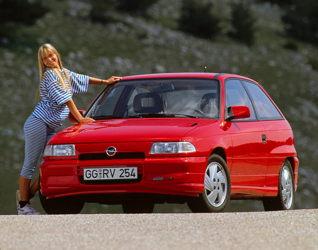 Opel Astra (2009 - 2015)