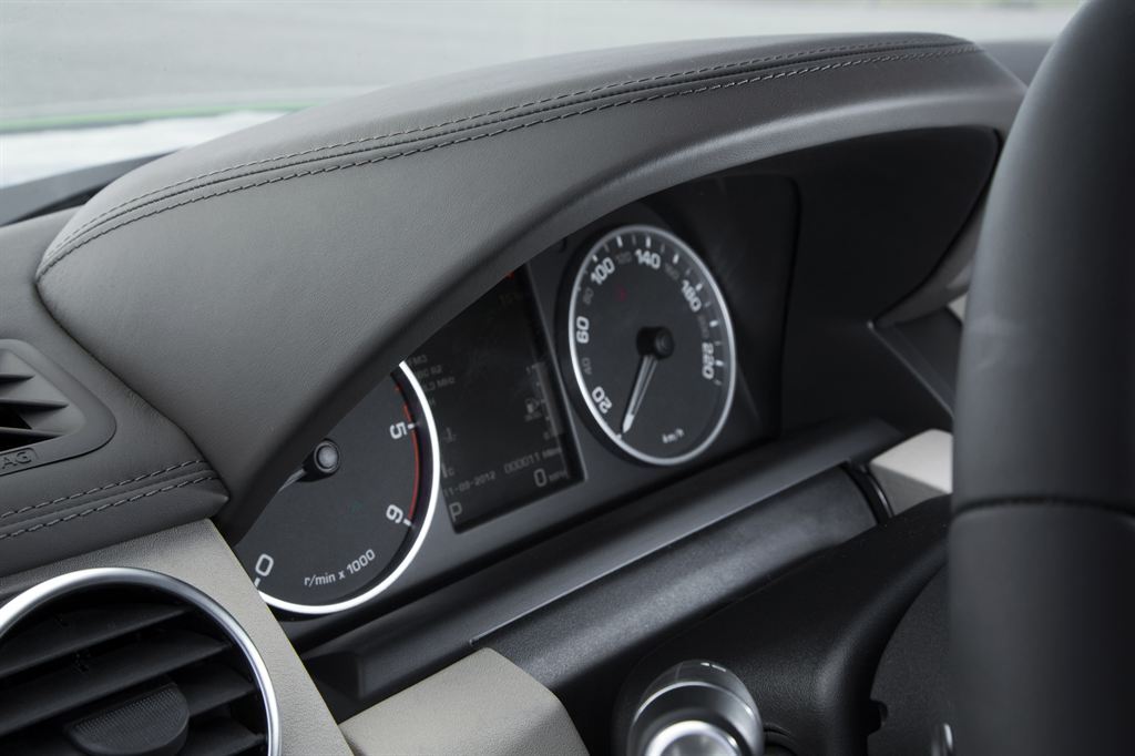 Land Rover Discovery 4