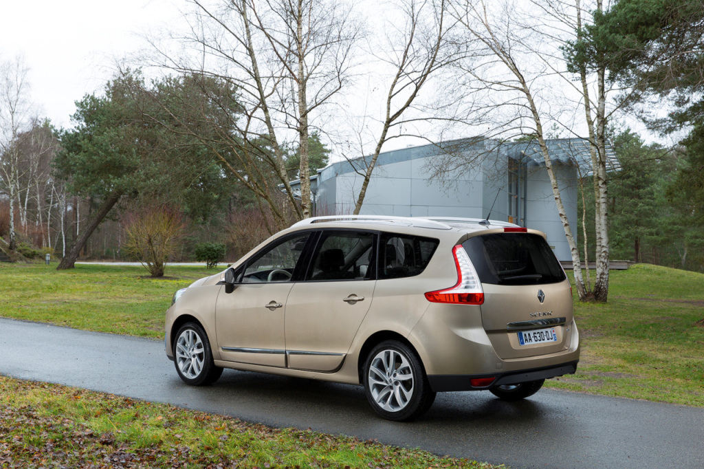 Renault Scenic (2009 - 2016)