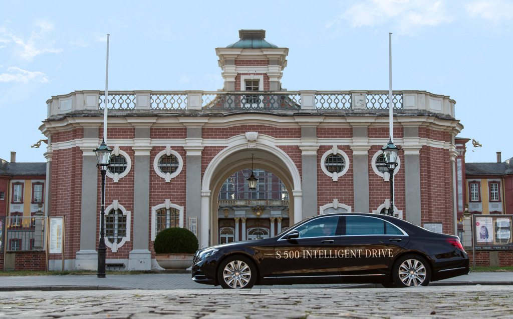 Mercedes-Benz S-Klasse