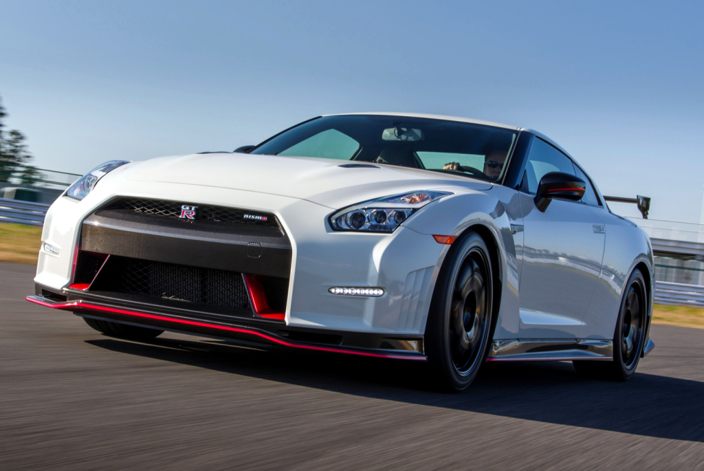 Nissan GT-R