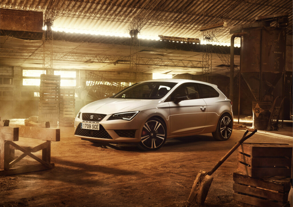 Seat Leon ST (2013 - 2020) 2.0 TSI Cupra 280