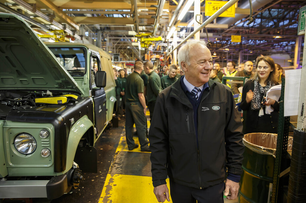 Land Rover Defender (1948 - 2018)