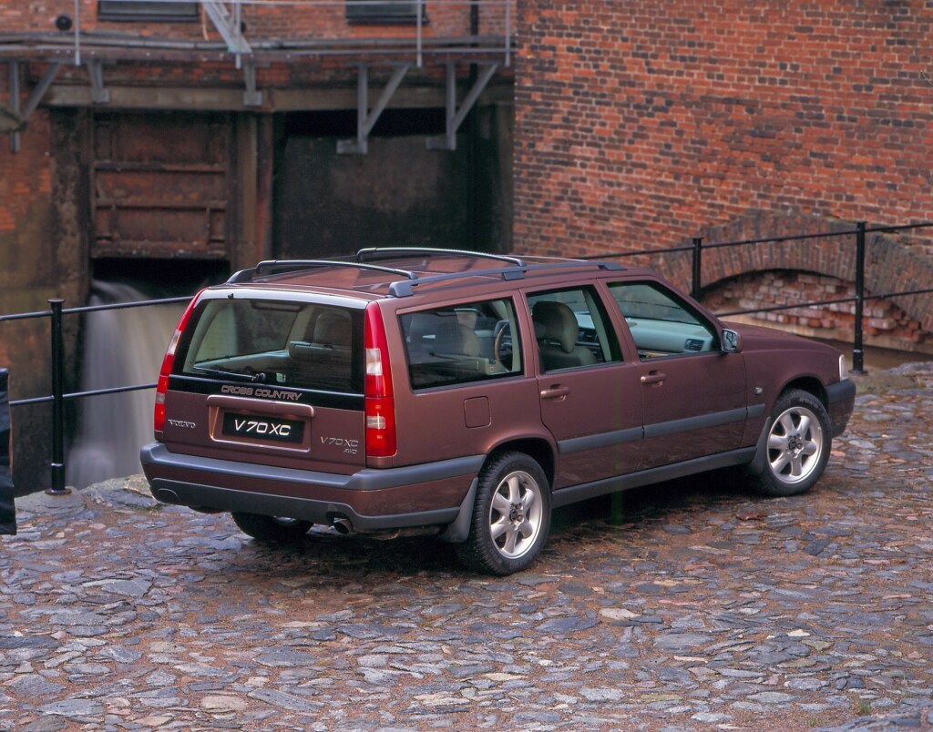 Volvo V90 Cross Country