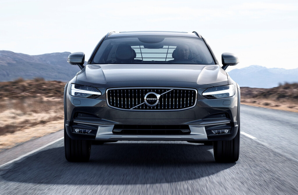 Volvo V90 Cross Country