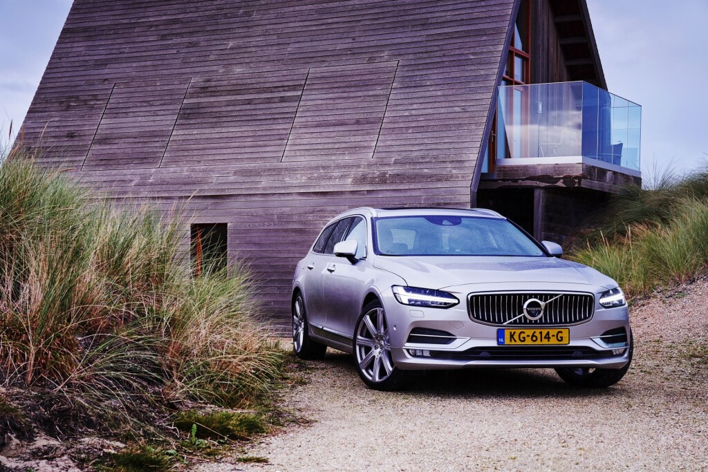 Volvo V90