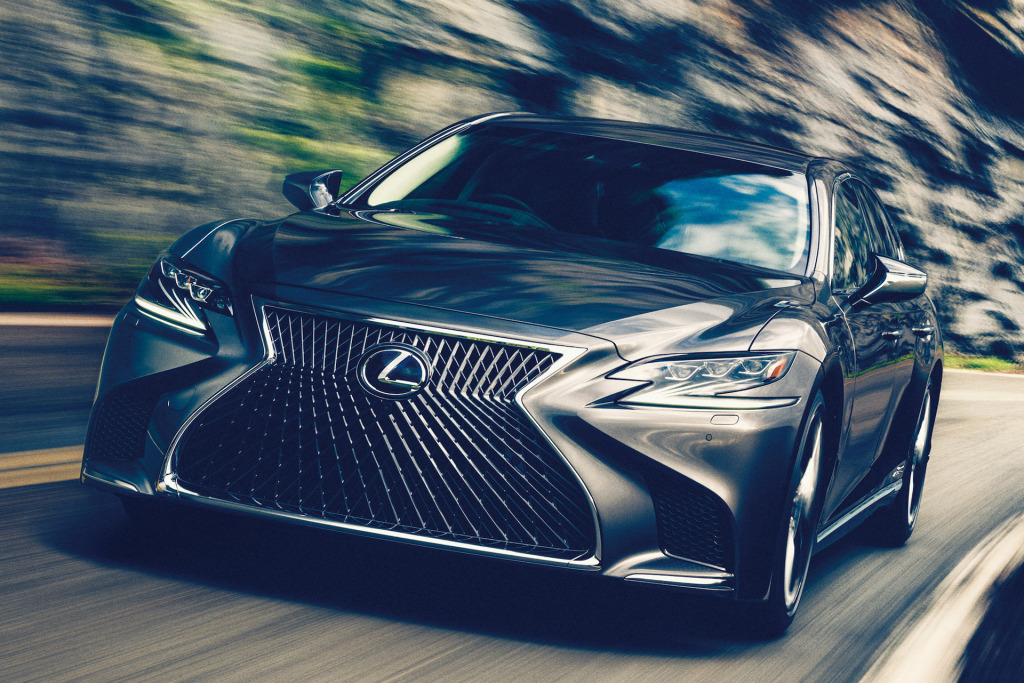 Lexus LS