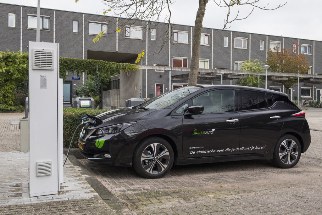 Nissan Leaf (2018 - 2025)