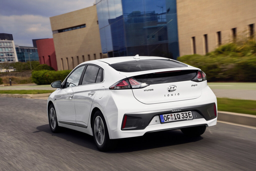 Hyundai IONIQ