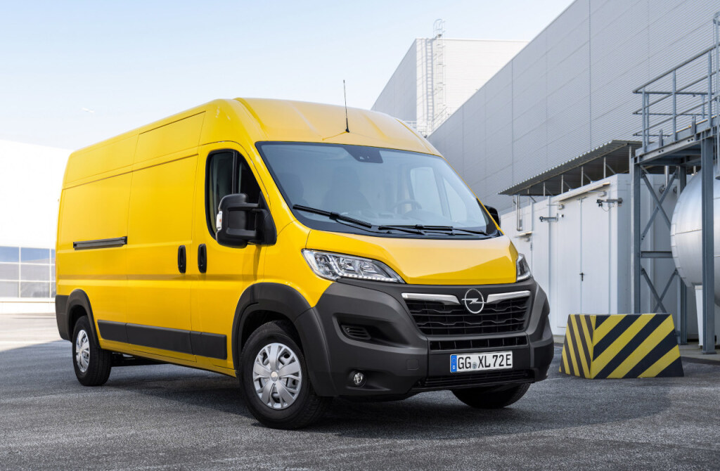 Opel Movano