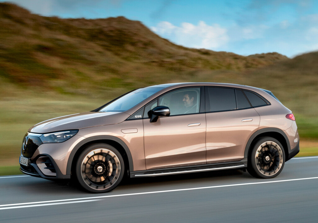 Mercedes-Benz EQE SUV