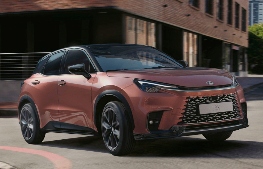 Lexus LBX