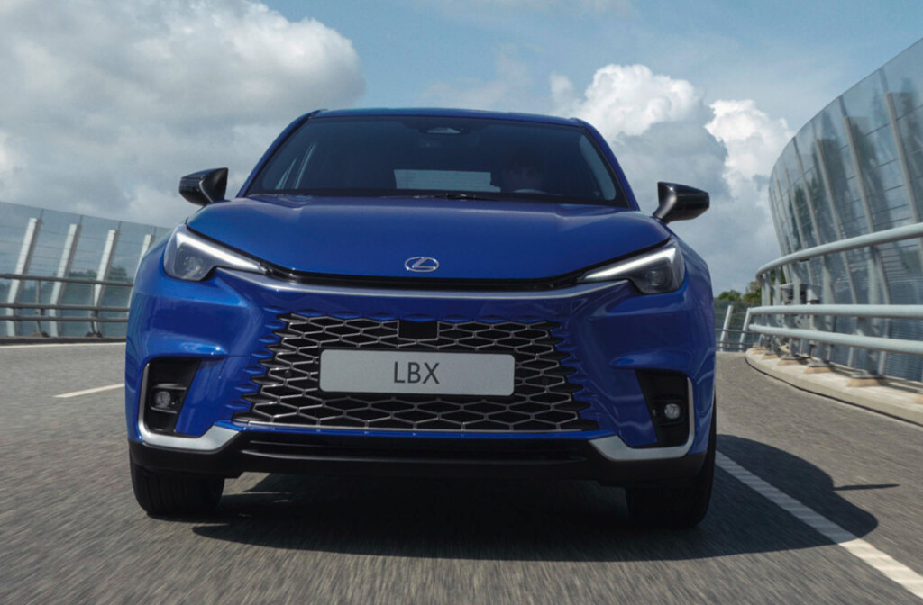 Lexus LBX