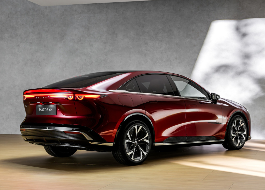 Mazda 6e