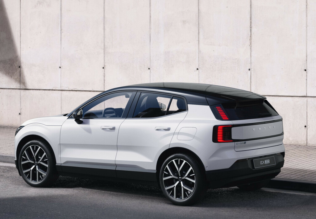 Volvo EX30