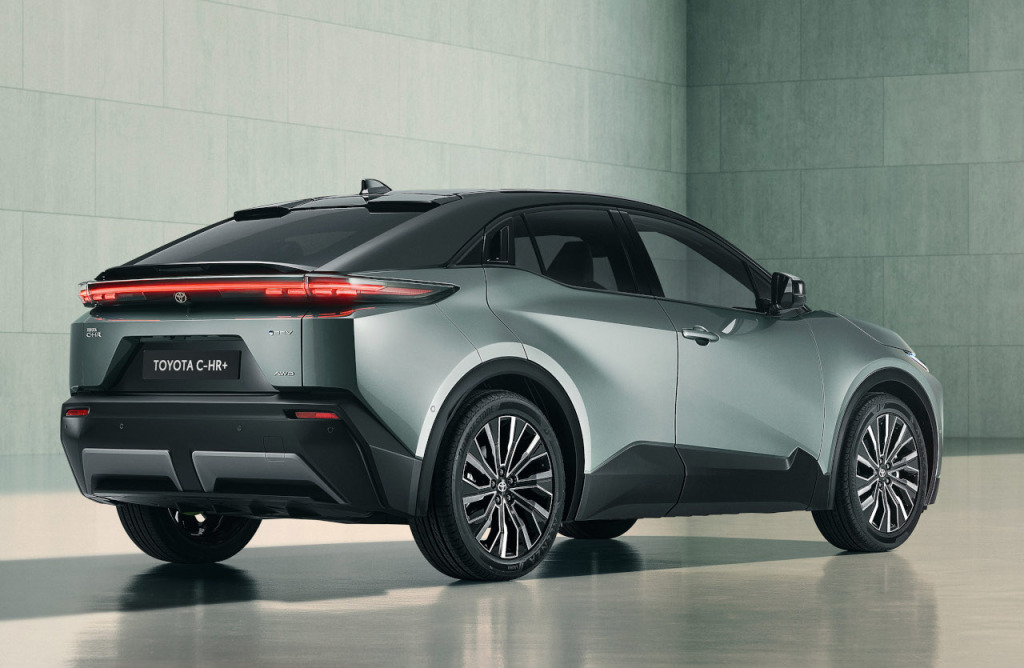 Toyota C-HR+