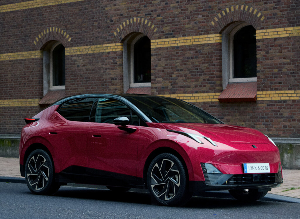 Lynk Co 02