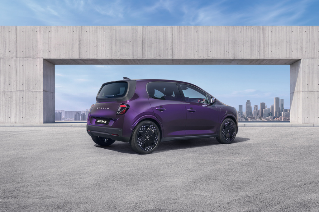 Nissan Pixo