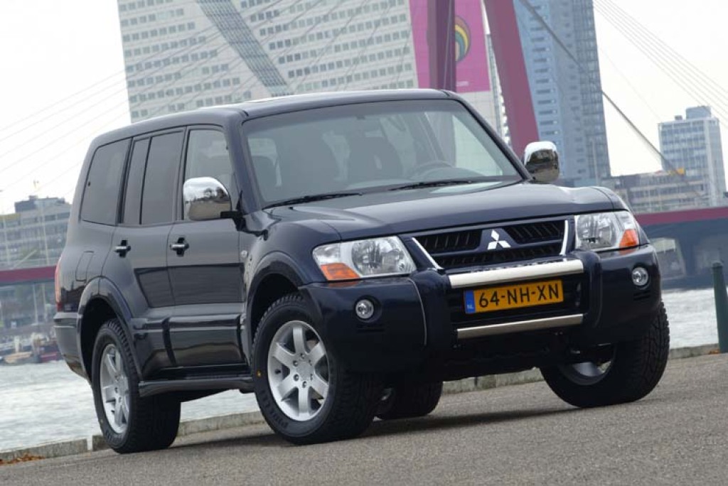 Mitsubishi Pajero (1982 - 2007)