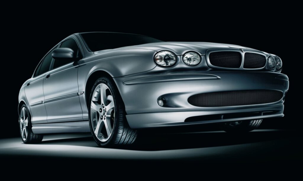 Jaguar X-TYPE