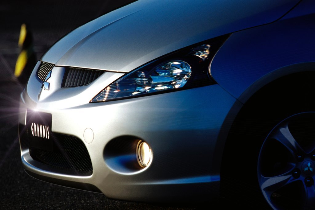 Mitsubishi Grandis (2004 - 2011)