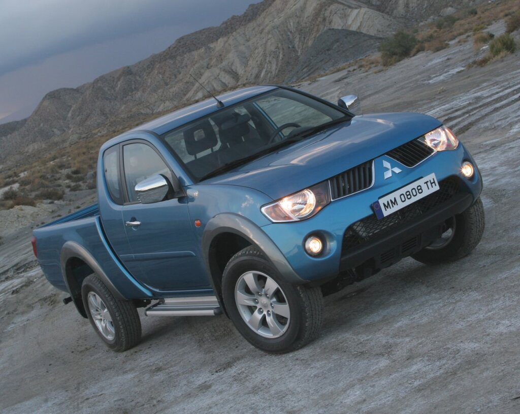 Mitsubishi L200 (2006 - 2015)