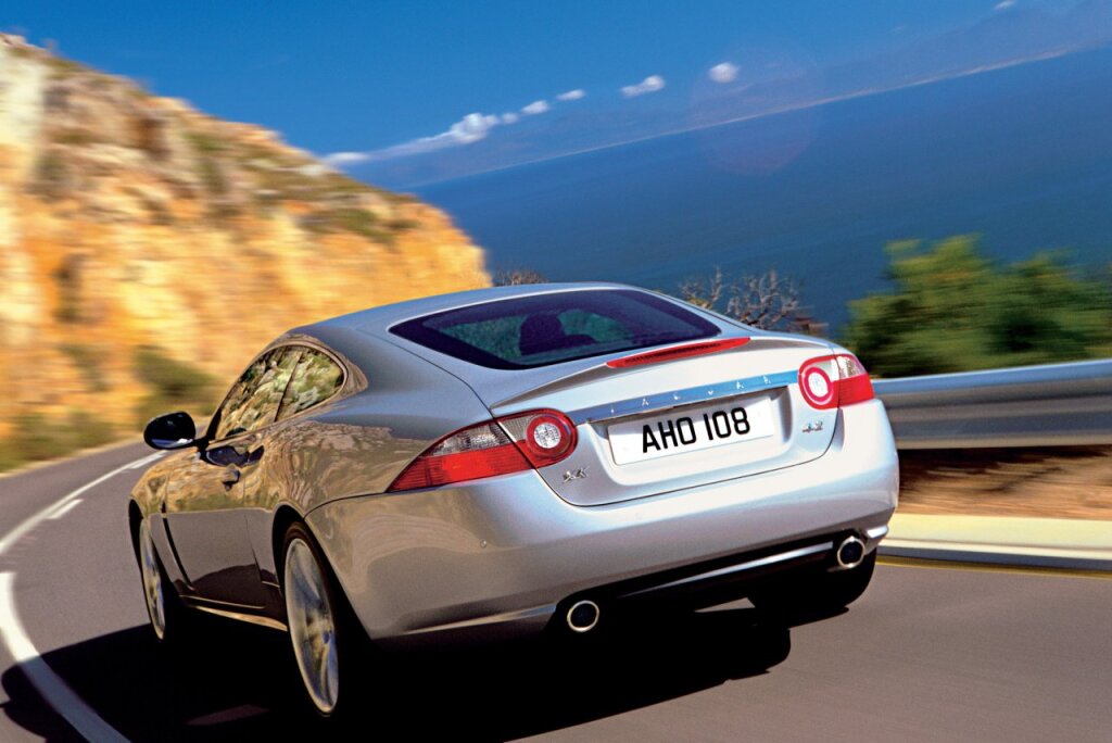 Jaguar XK Coupe (2006 - 2013)
