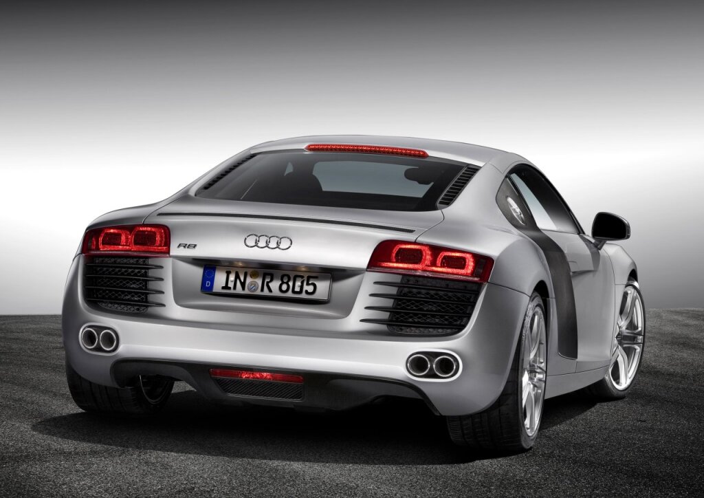 Audi R8