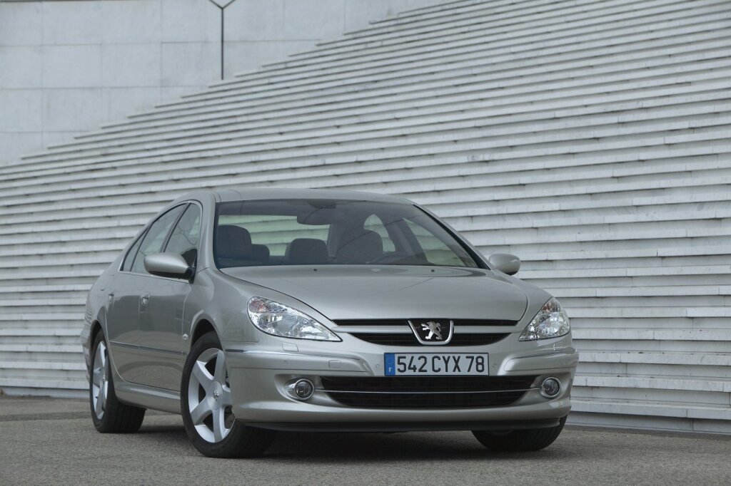 Peugeot 607