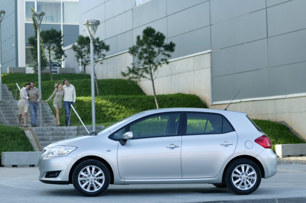 Toyota Auris (2006 - 2012)