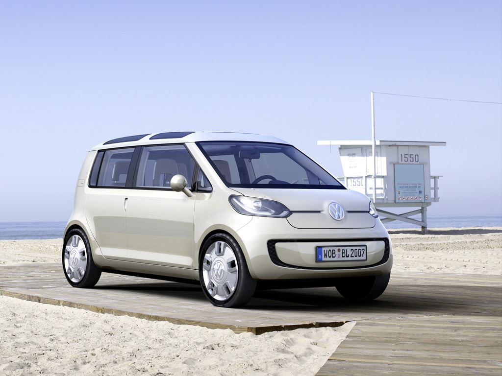 Volkswagen Space-Up! Blue