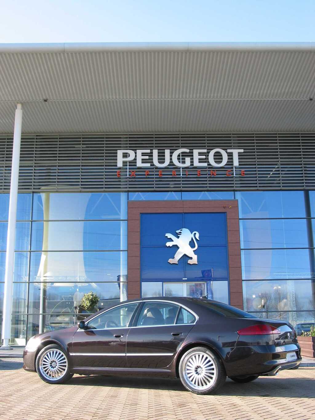 Peugeot 607
