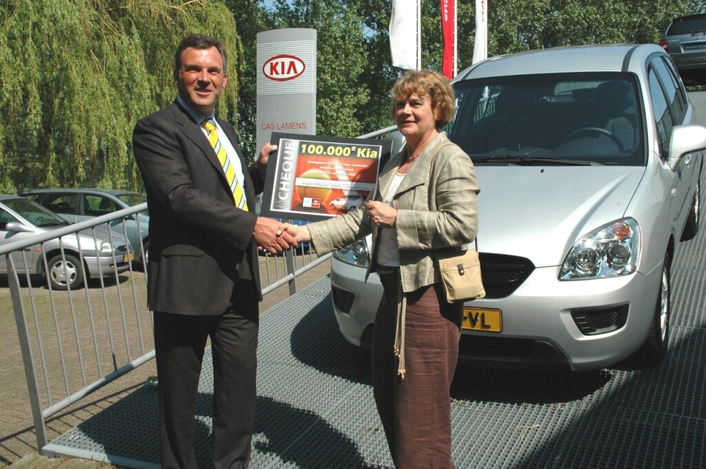 Kia Carens (2006 - 2010)