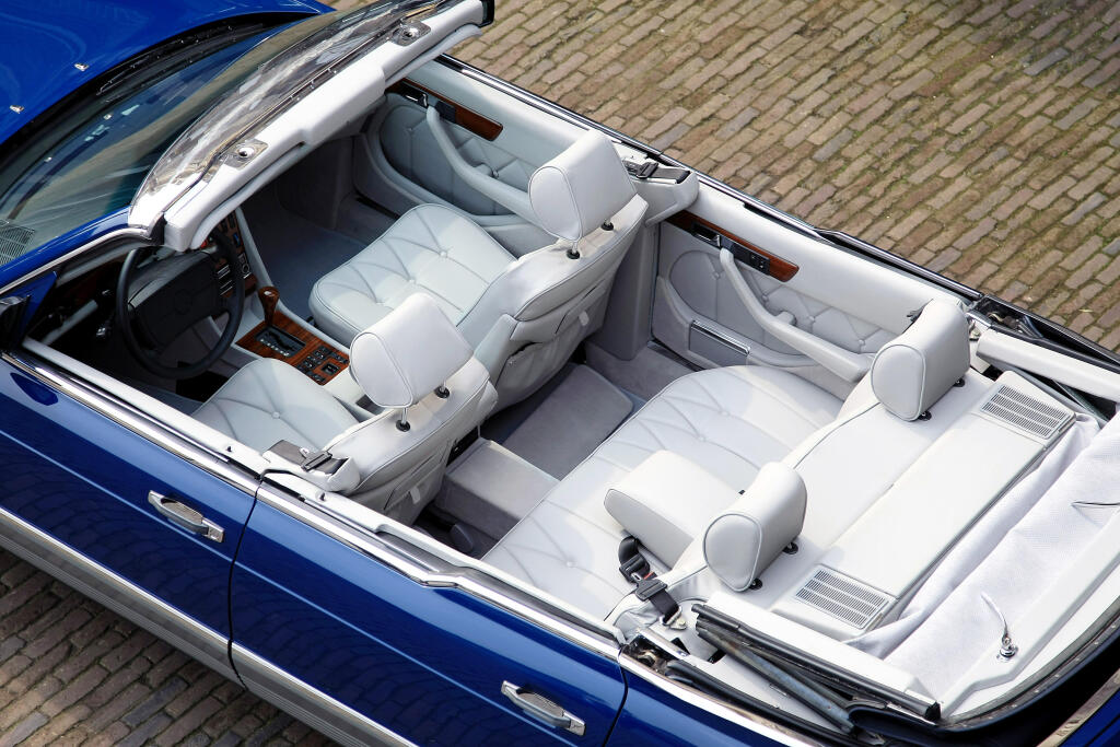 Mercedes-Benz 380 SEL