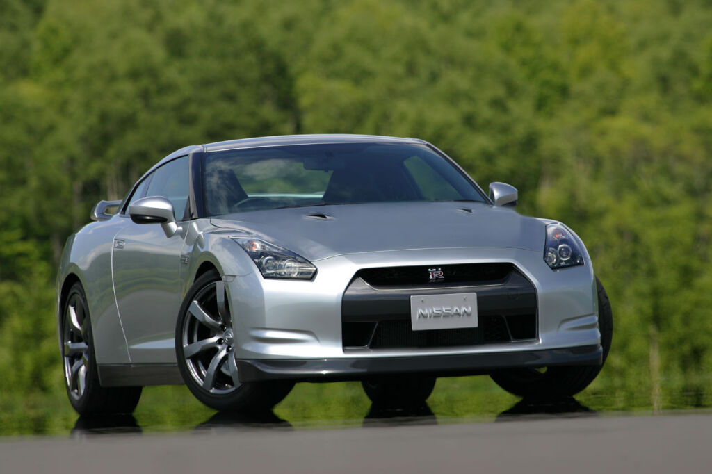 Nissan GT-R