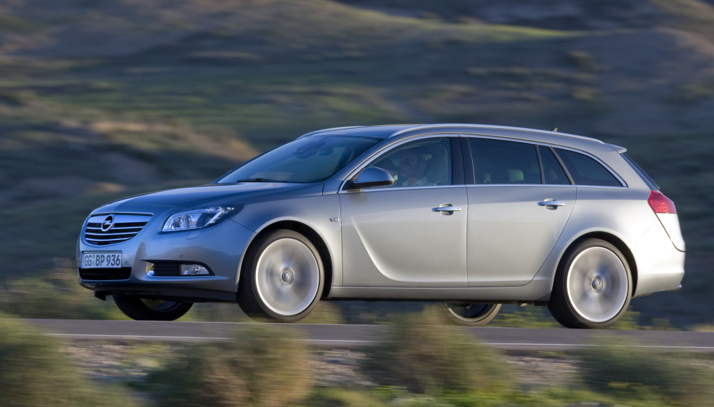 Opel Insignia Sports Tourer (2008 - 2017)