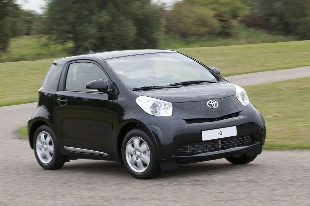 Toyota iQ