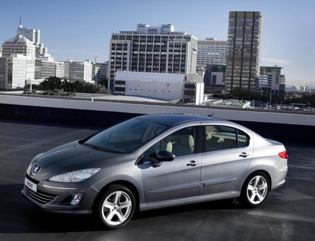 Peugeot 408